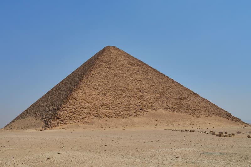 The Red Pyramid of Sneferu at Dahshur under a clear sky